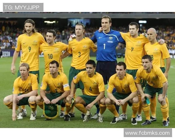 武汉羽毛球队在世界杯中的团队协作表现分析与启示