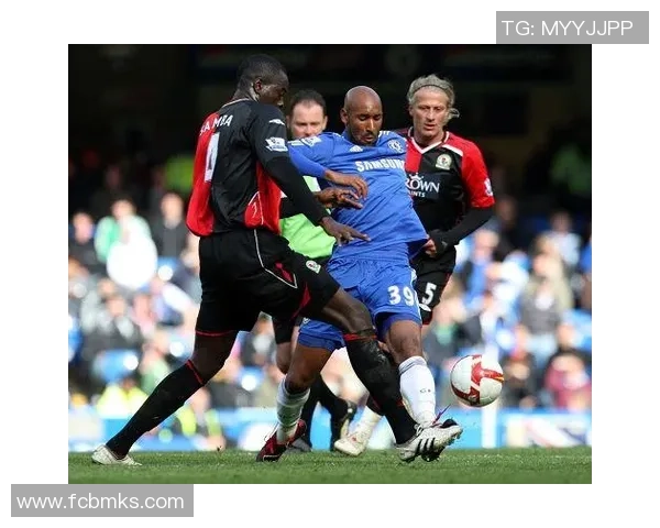 足球战术:广州足球队的包夹体系_1